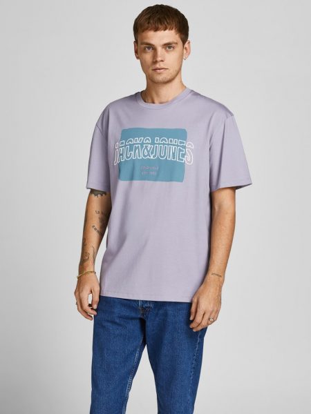 تى شيرت ارتيست بياقة دائرية وأكمام قصيرة