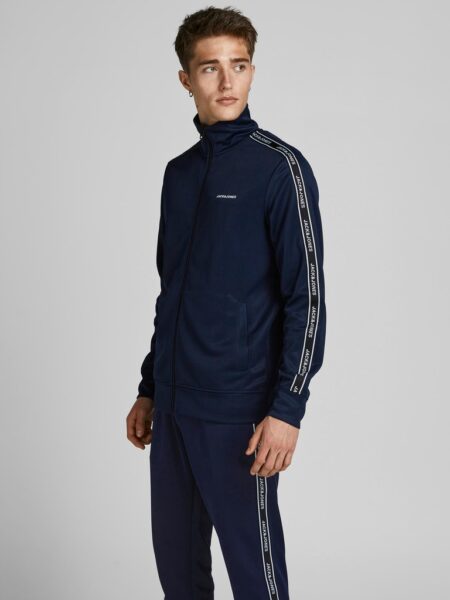 تابينق سويتر برقبة عاليه مع سحاب