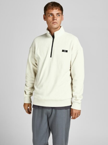 كلاسيك هاف سويت رقبة عالية